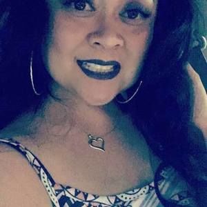 Meet your Posher, Joanie